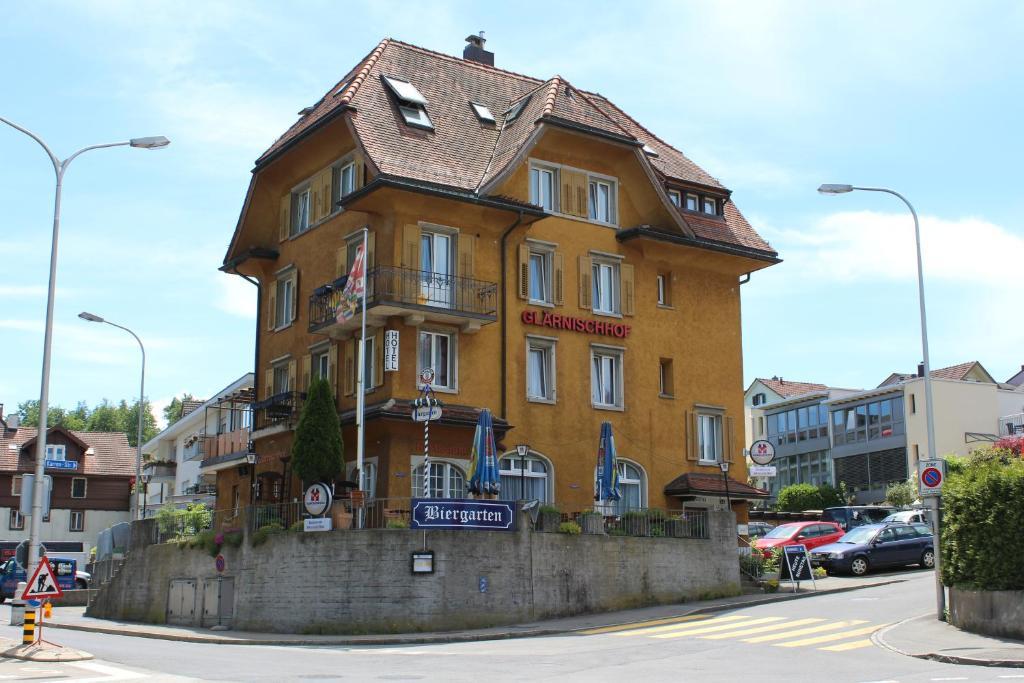 Hotel Glaernisch Hof Horgen Exterior foto